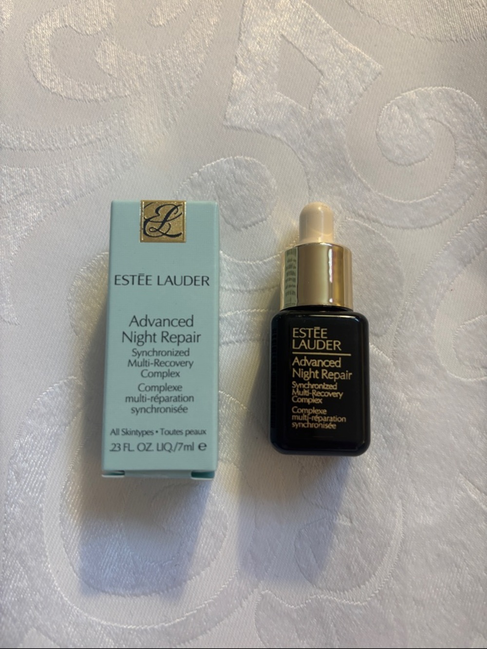 Estee Lauder Advanced Night Repair synchronized multi-recovery complex